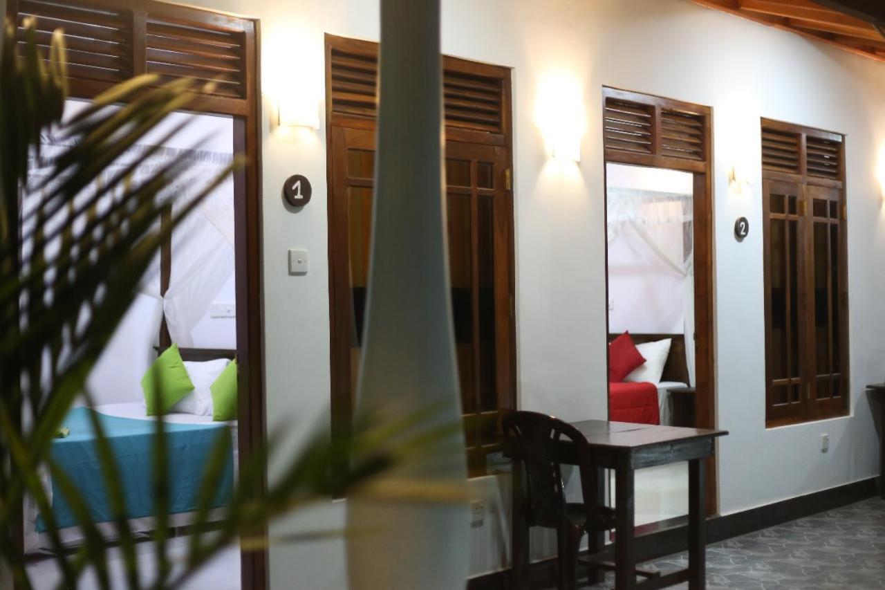 Bakery Family Guest House Mirissa Exterior photo